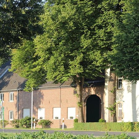 Gaestezimmer Bergerhof - Ankommen Und Wohlfuehlen Neuss Εξωτερικό φωτογραφία