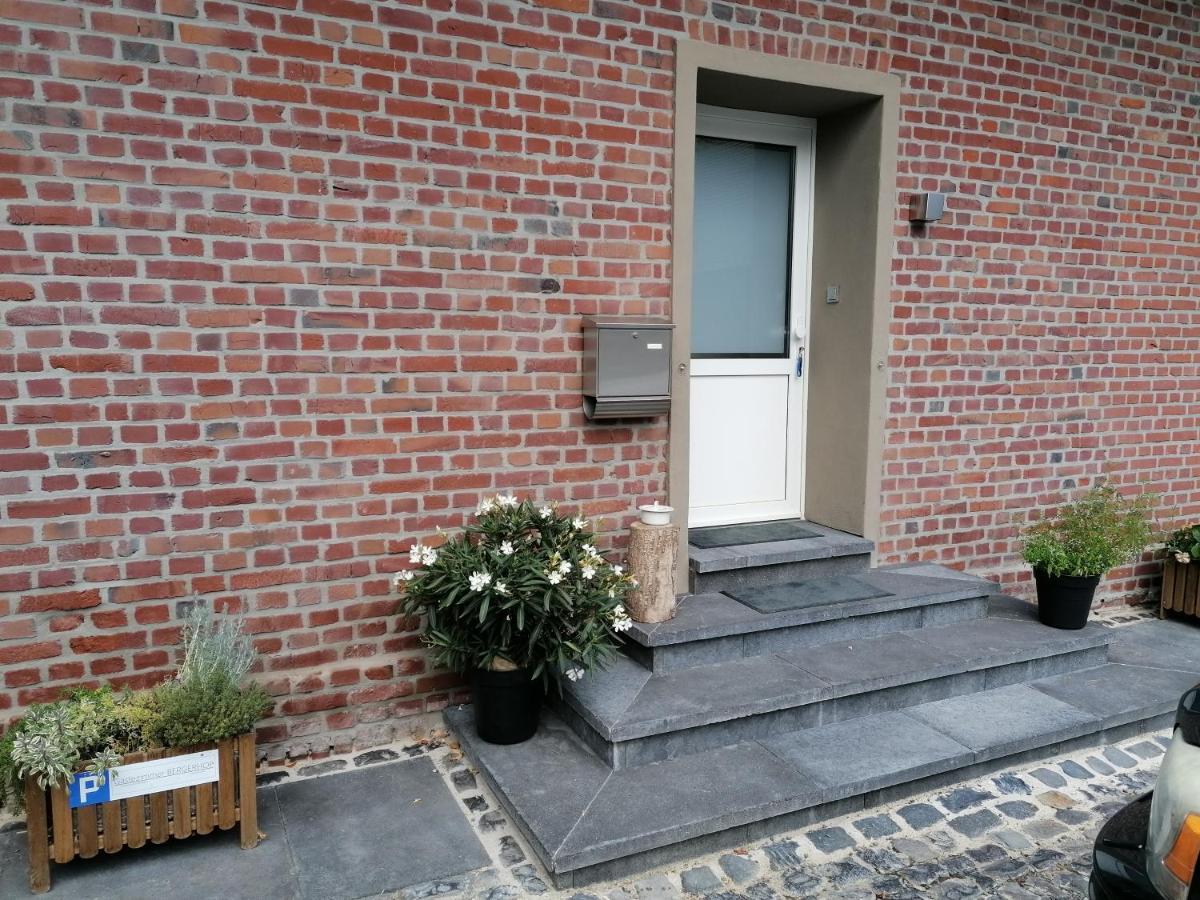Gaestezimmer Bergerhof - Ankommen Und Wohlfuehlen Neuss Εξωτερικό φωτογραφία