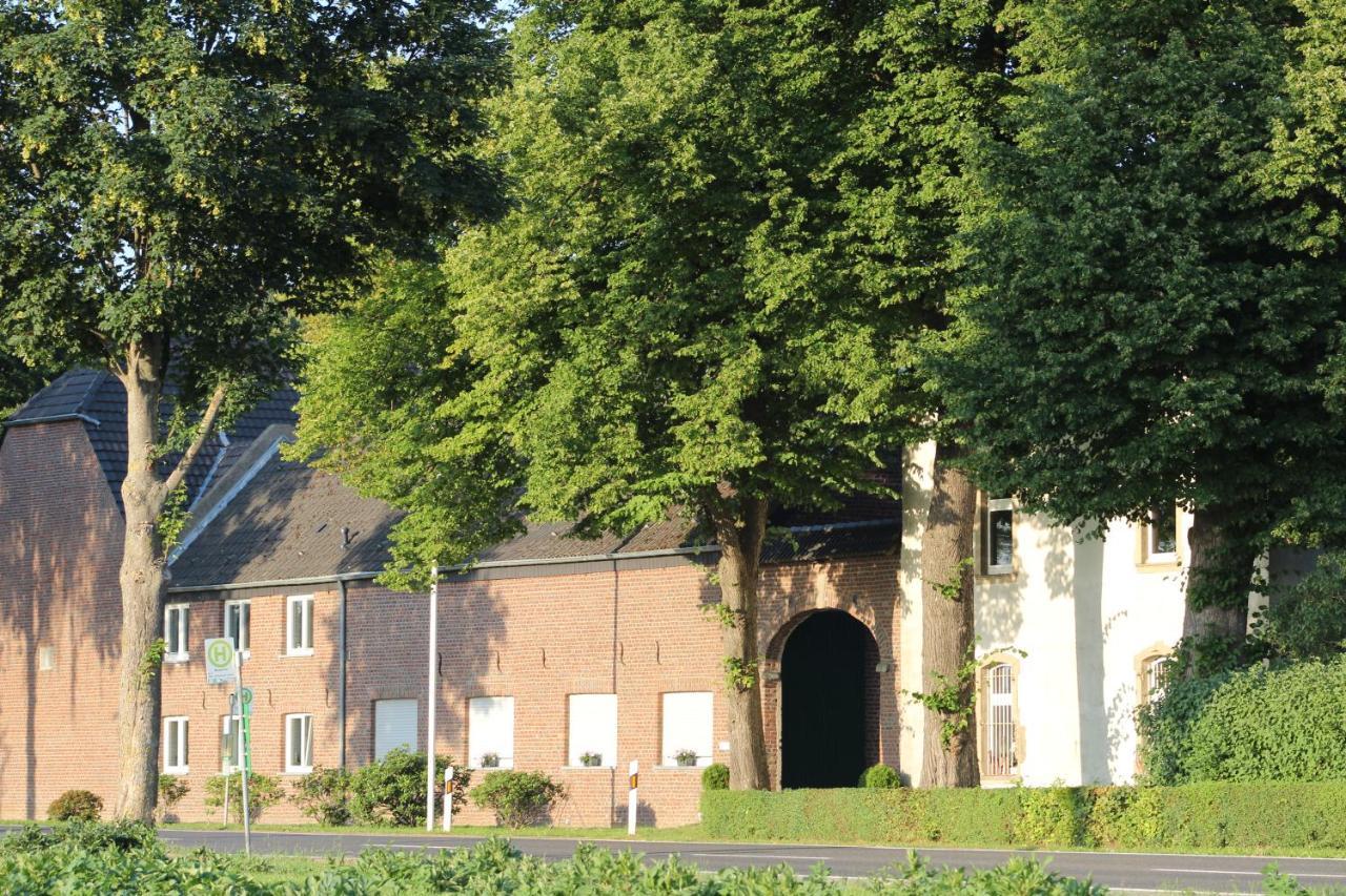 Gaestezimmer Bergerhof - Ankommen Und Wohlfuehlen Neuss Εξωτερικό φωτογραφία