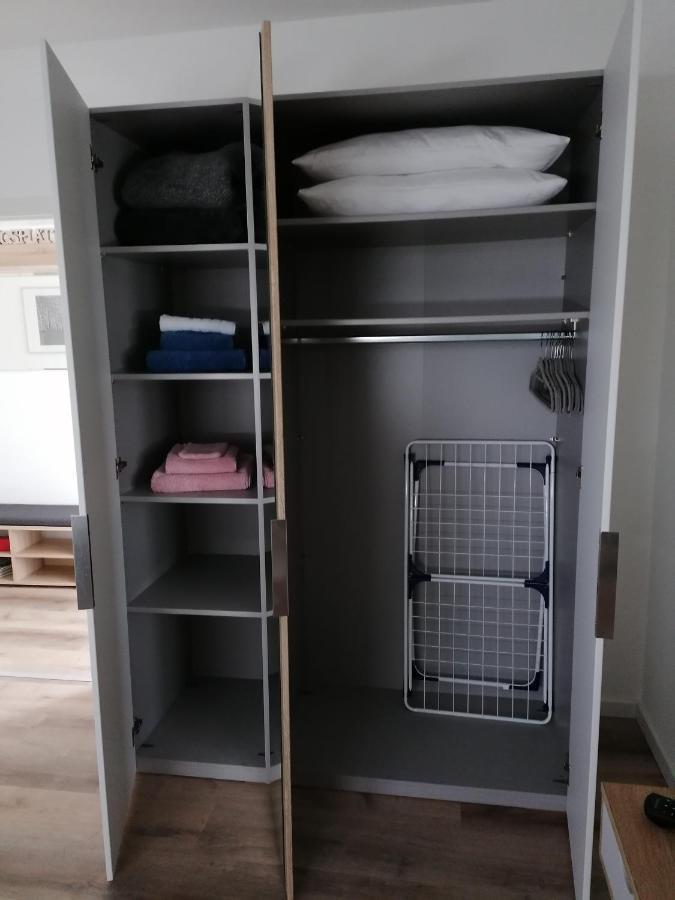 Gaestezimmer Bergerhof - Ankommen Und Wohlfuehlen Neuss Εξωτερικό φωτογραφία
